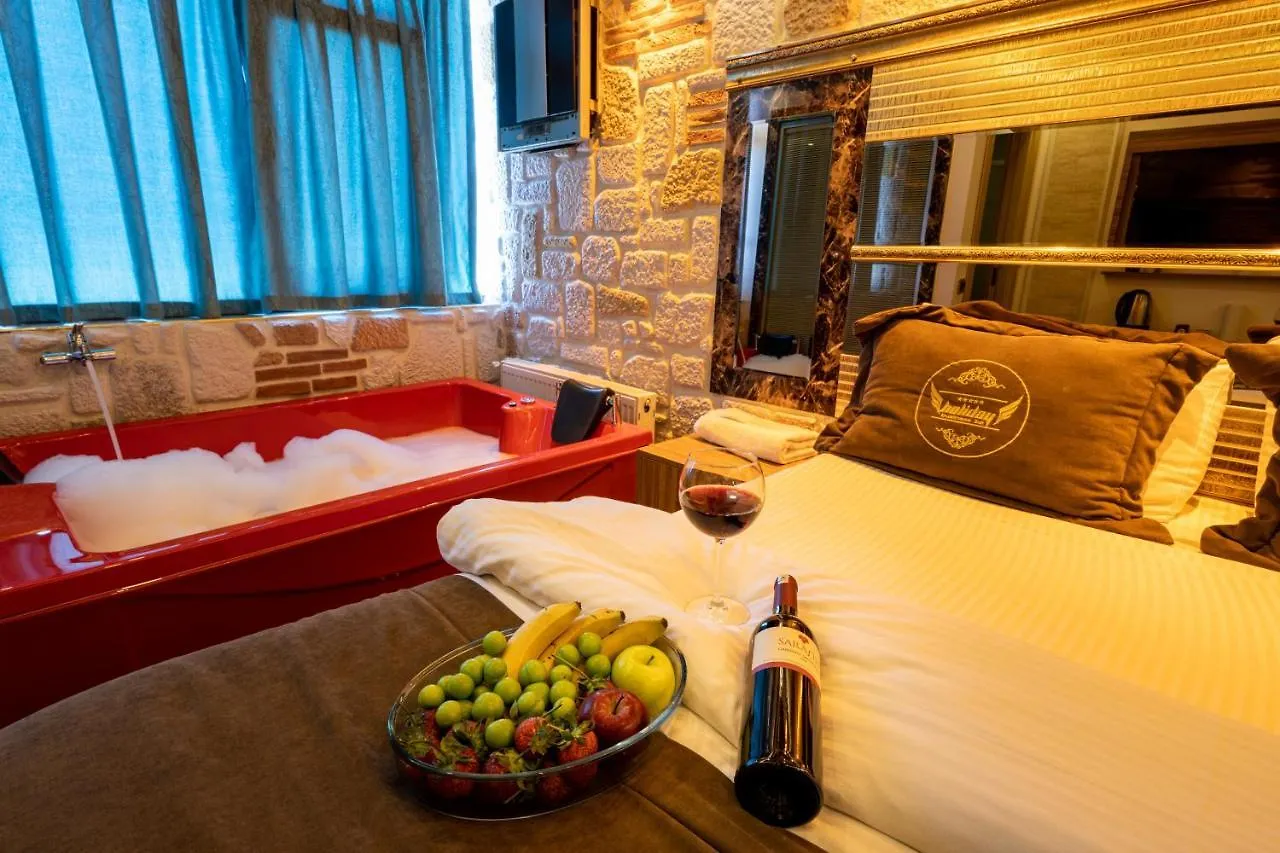 Holiday Business Suit Otel Istambul 0*,